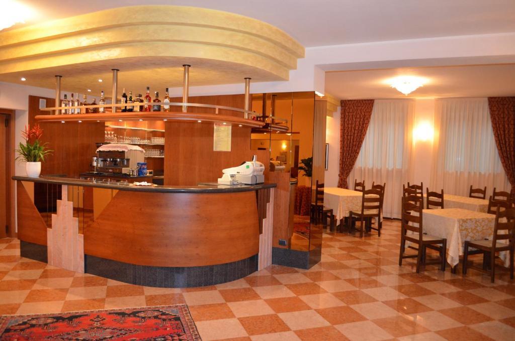 Hotel Olioso Peschiera del Garda Exterior foto